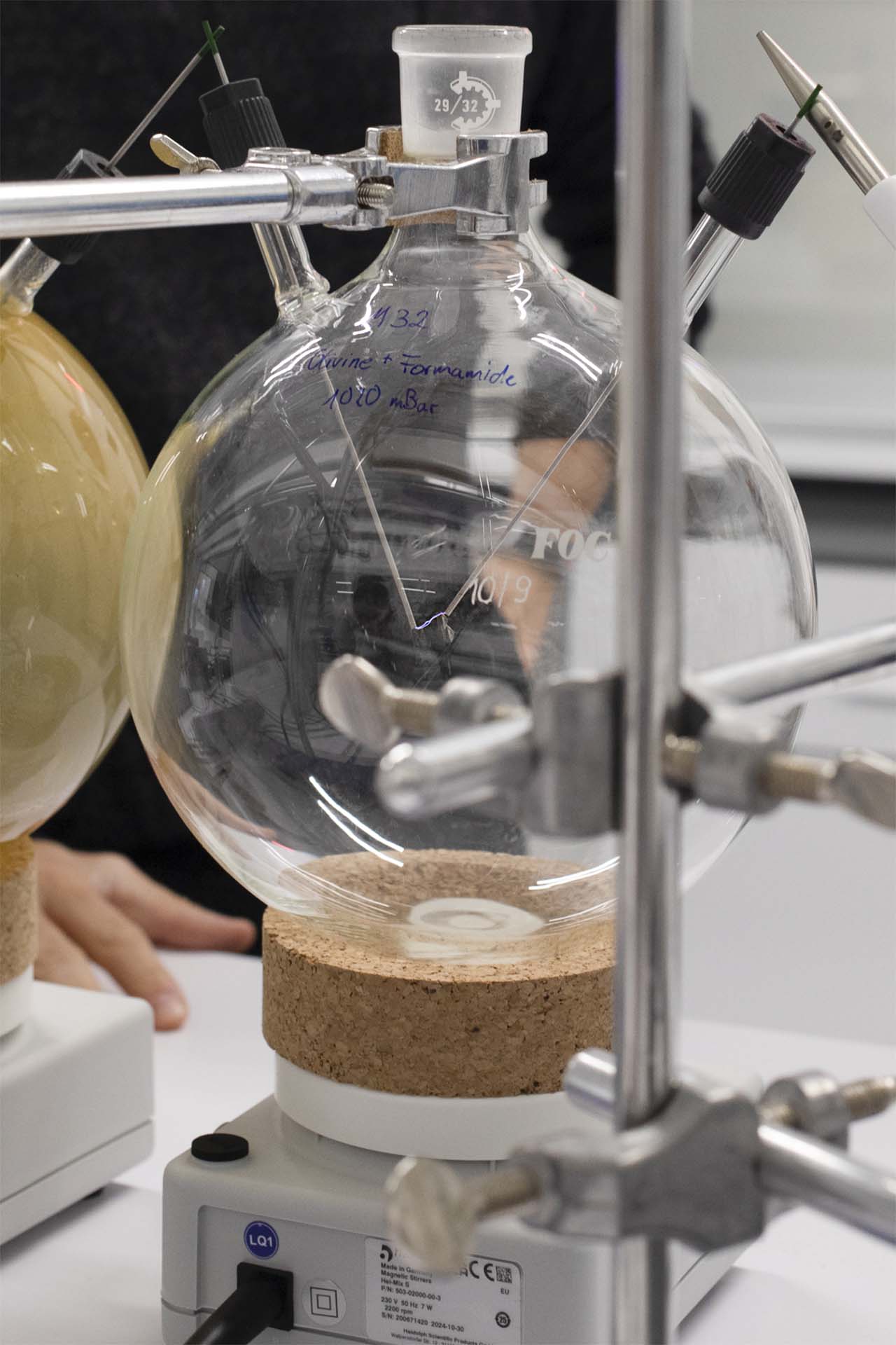 Image of the DIPC Lab.